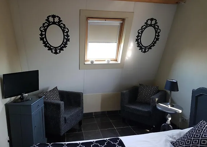 Bed & Breakfast De Remketting 3*