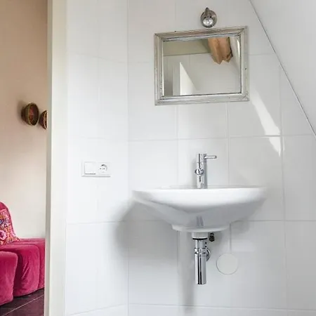 Bed & Breakfast De Remketting 3*